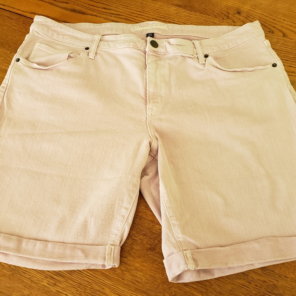 Universal Thread Pink Jean Shorts